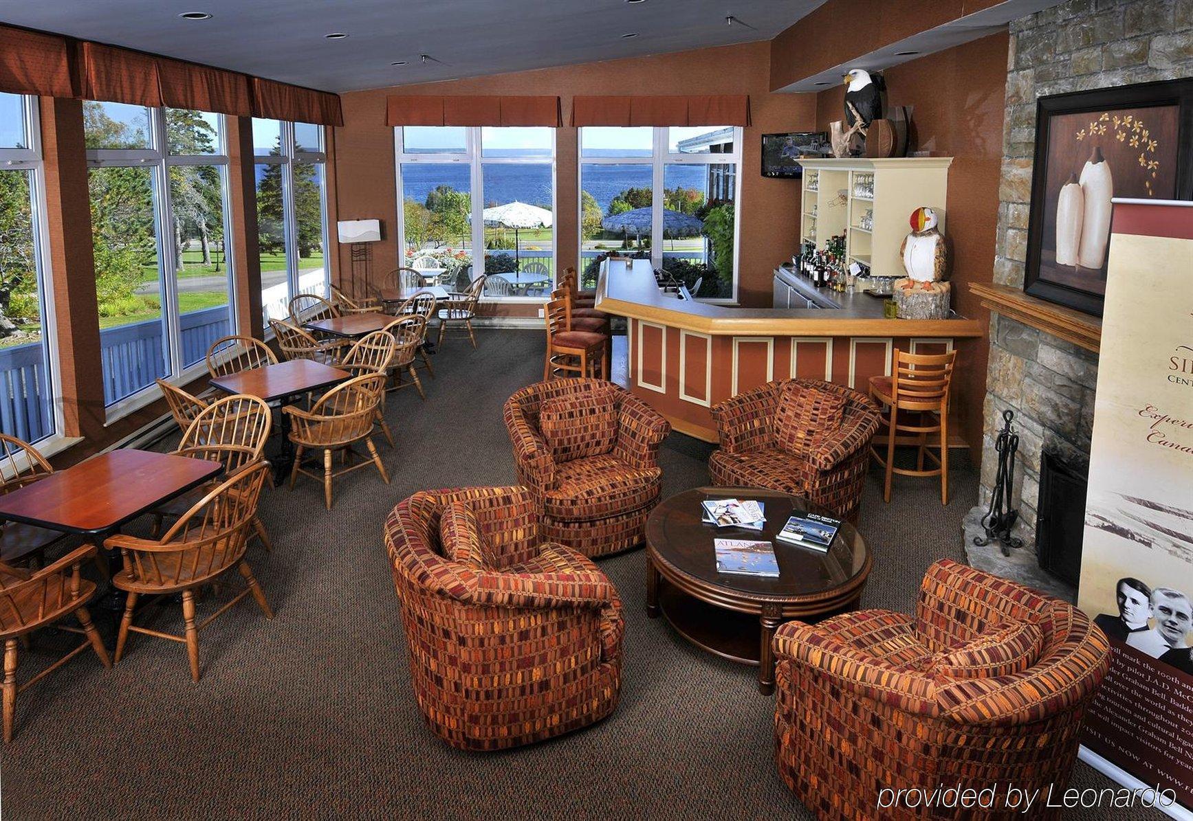 Silver Dart Lodge Baddeck Restaurant photo