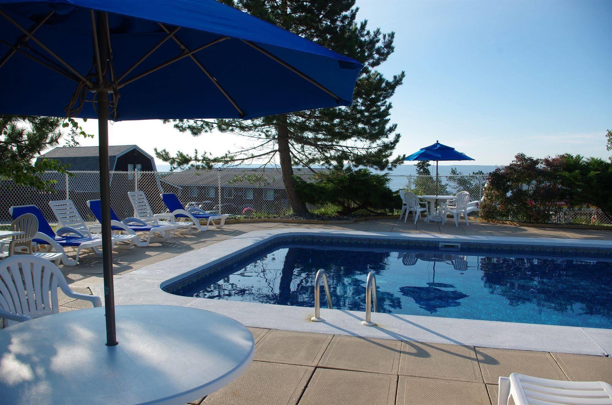 Silver Dart Lodge Baddeck Exterior photo